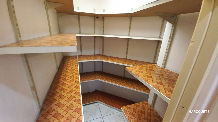 To Let 4 Bedroom Property for Rent in Gatesville Western Cape